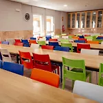 Tagaste Residencia Universitaria * Леон